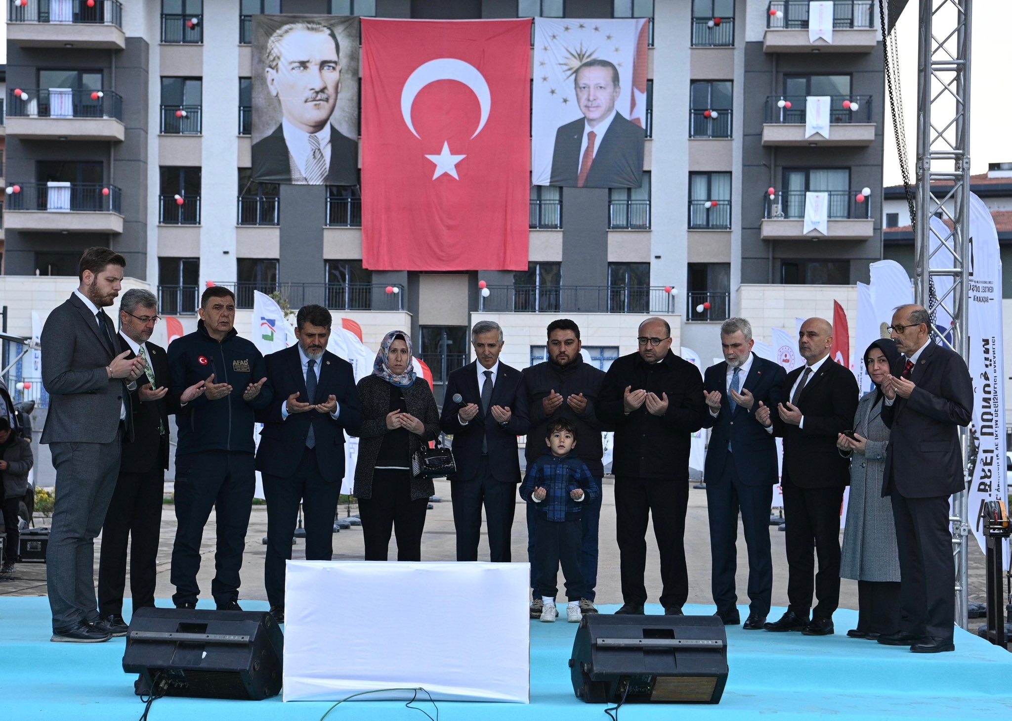 Kahramanmaraş'ta Binlerce Konutun Anahtarı Teslim Edildi (2)