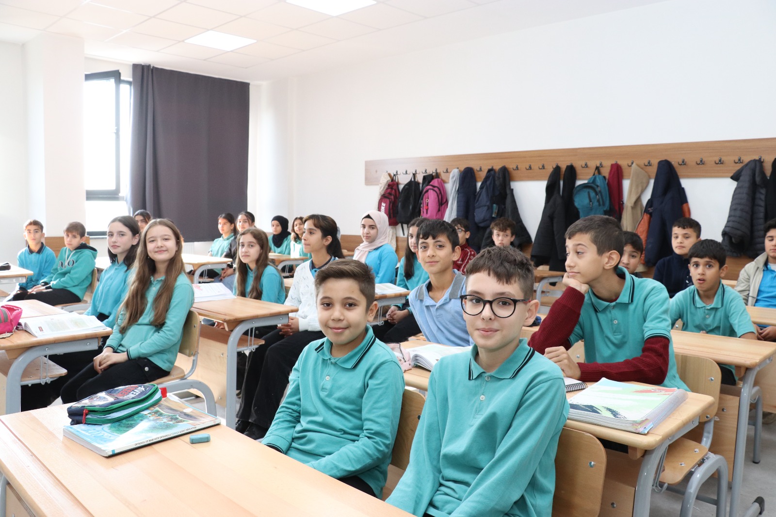 Kahramanmaraş’ta Halil İbrahim Gümüşer Ortaokulu Eğitim Öğretime Başladı (1)