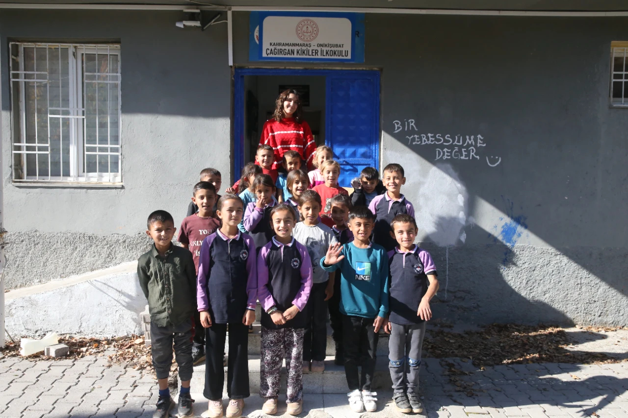 Kahramanmaraş'ta Hem Öğretmen, Hem Müdür, Hem Hizmetli Derya Acun’un Yürek Isıtan Hikâyesi (6)