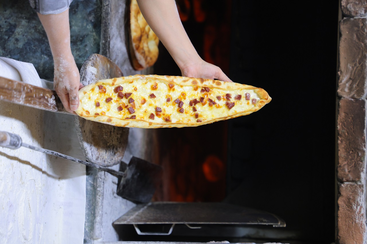 170 Yıllık Ekmek Geleneği Kahramanmaraş’ta Sürdürülüyor! (2)