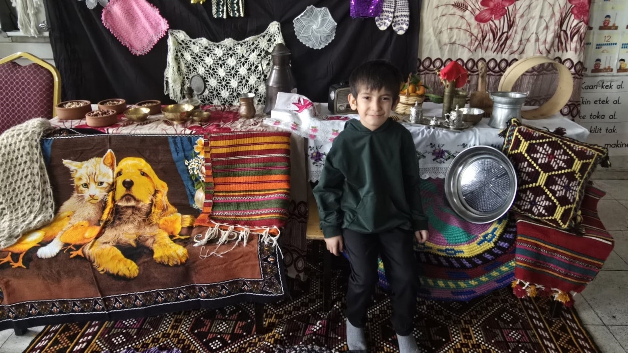 Anneleri Markete Giden 2 Kardeş, Evde Çıkan Yangında Can Verdi (1)