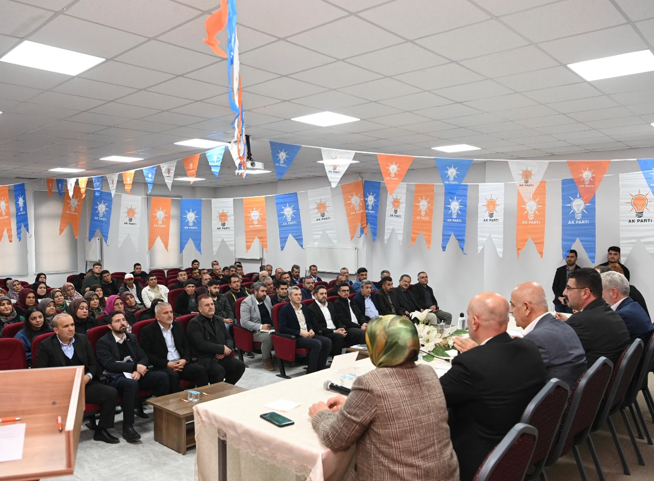 Başkan Fırat Görgel Çağlayancerit’te Hizmet Seferberliğimiz Aralıksız Sürüyor (2)