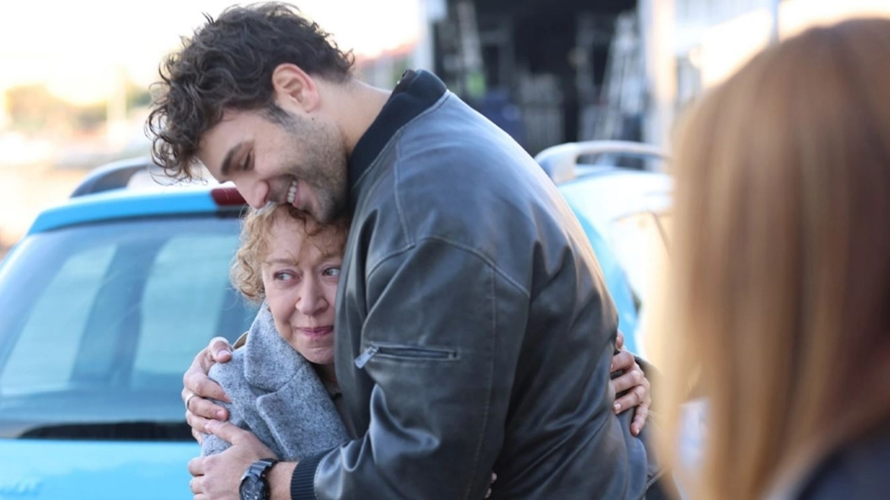 Ben Leman Dizisi Neden Final Yapıyor, Disney’e Mi Geçecek (3)