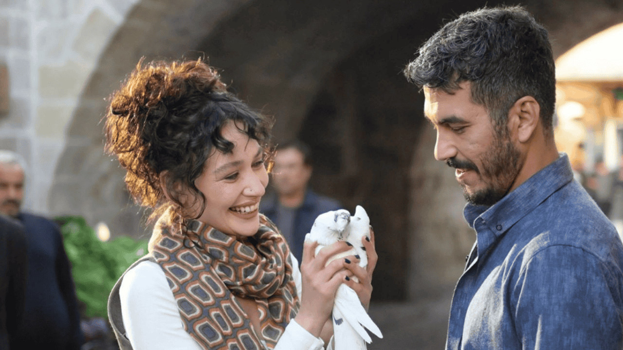 Halef Köklerin Çağrısı'nda Büyük Karar! Melek Serhat’tan Boşanacak Mı (2)