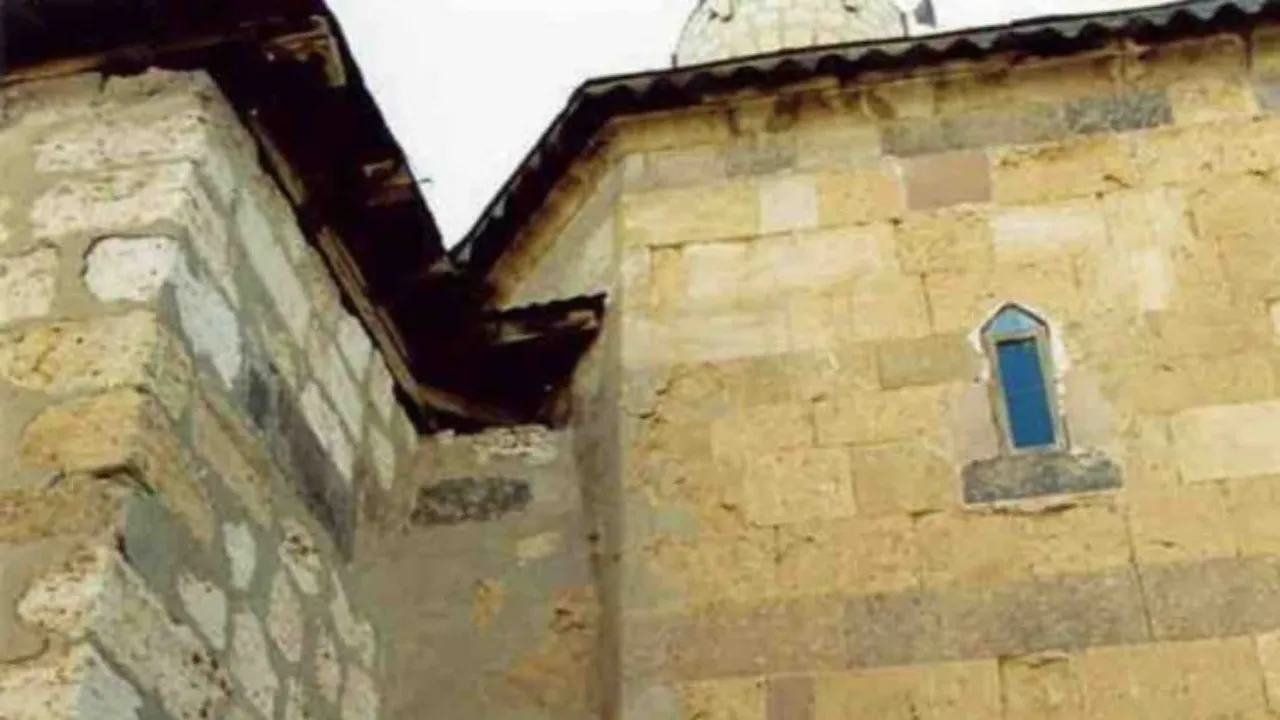 Hi̇mmet Baba Ve Ümmet Baba Türbeleri̇