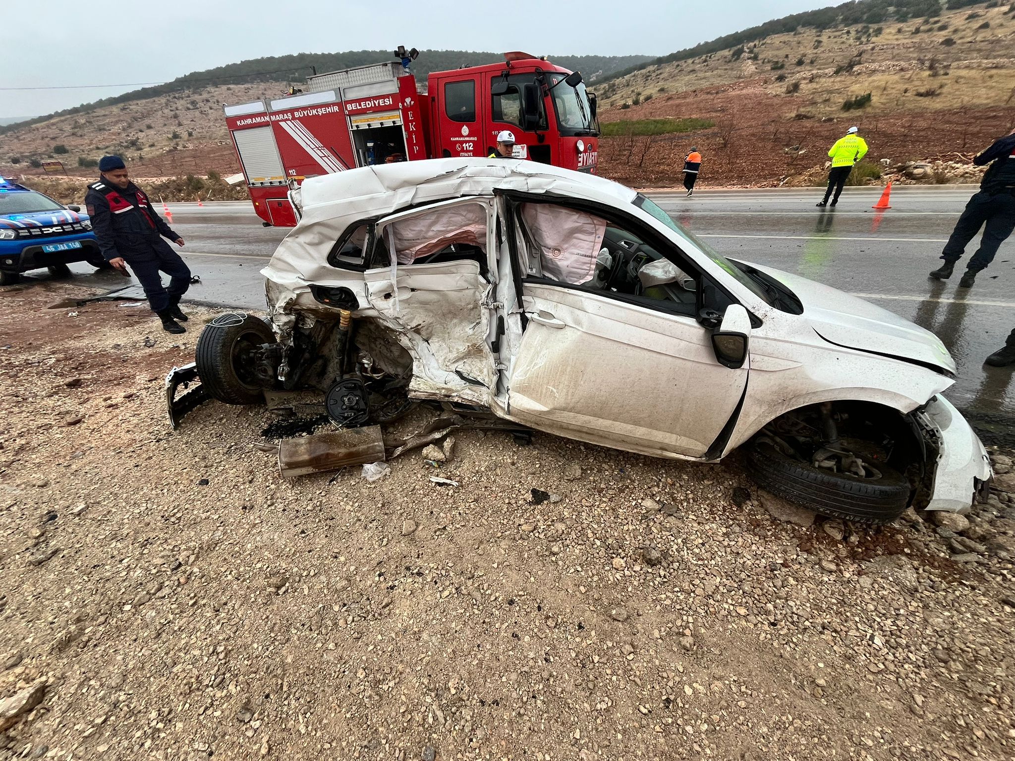 Kahramanmaraş Pazarcık’ta Trafik Kazası 1 Ölü, 2 Yaralı (1)