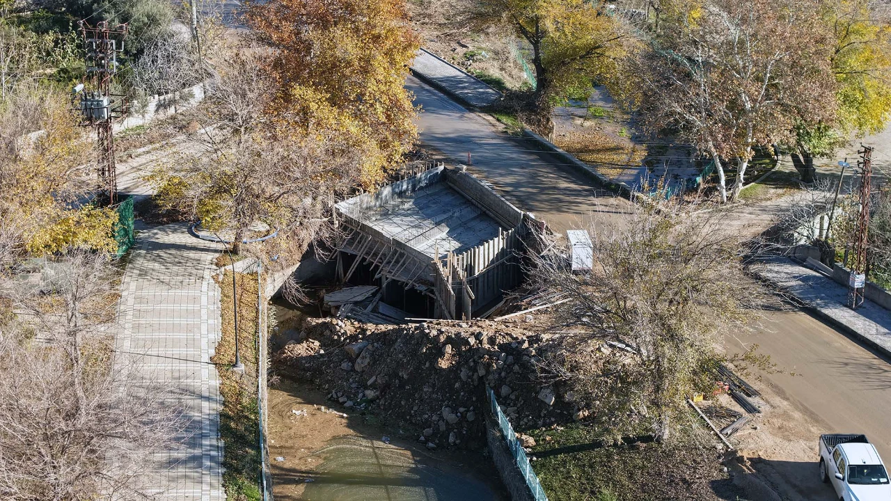 Kahramanmaraş Şekeroba’da Ulaşımı Rahatlatacak Köprü Çalışması Başladı! (4)