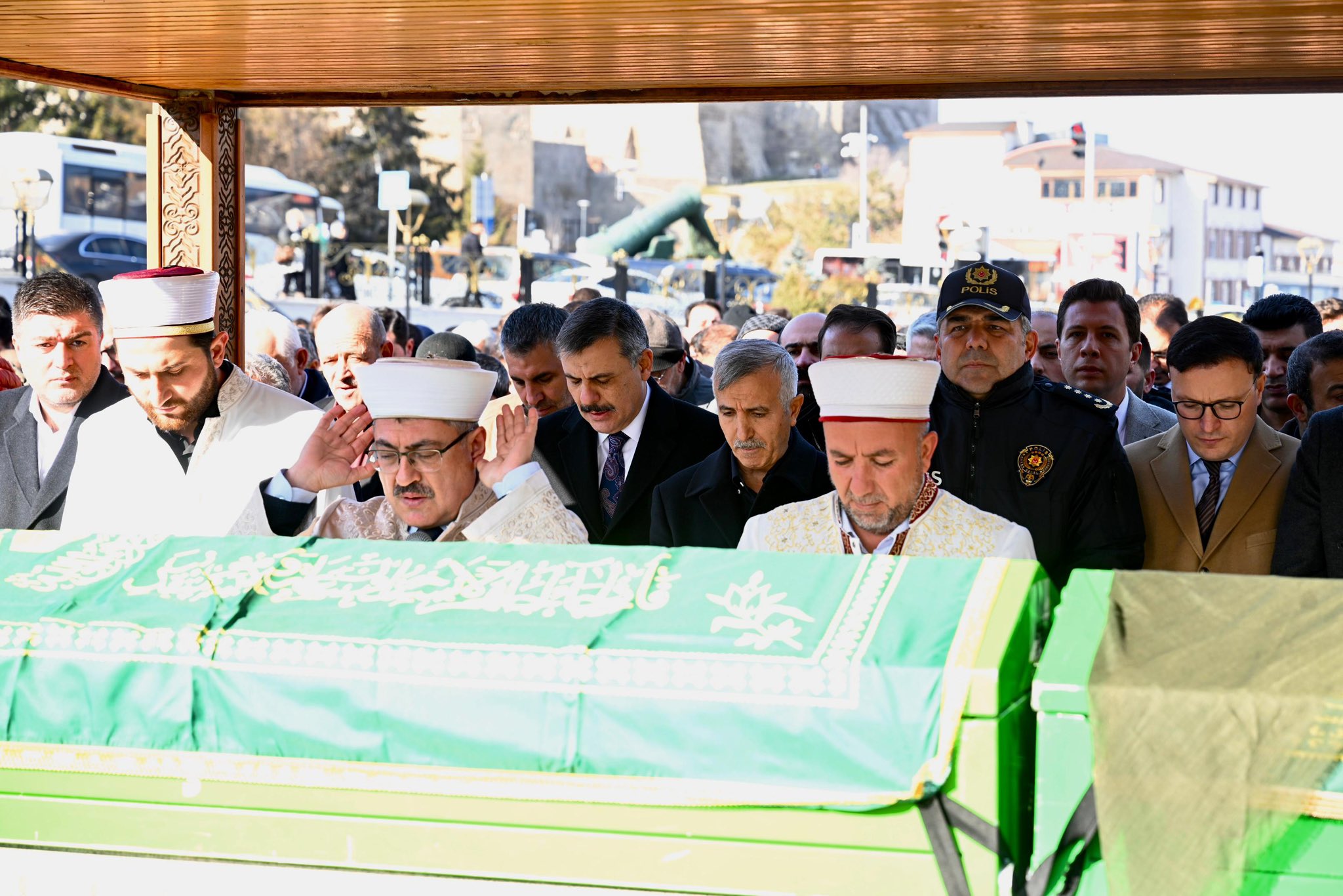 Kahramanmaraş Valisi Mükerrem Ünlüer’in Yeğeni Trafik Kazasında Hayatını Kaybetti1