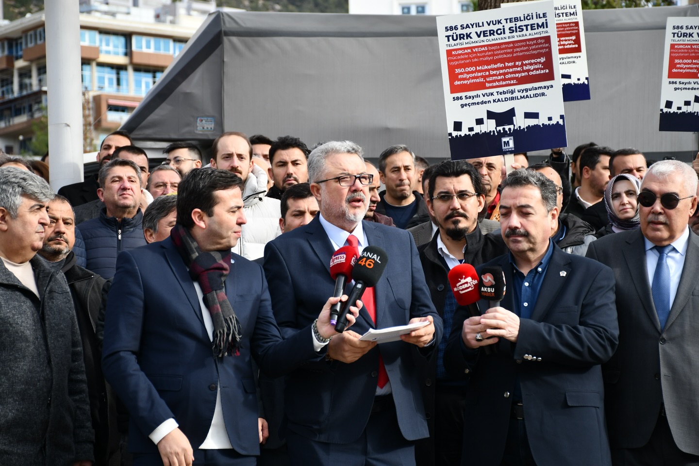 Kahramanmaraş’ta Binlerce Muhasebeci 586 Sayılı Tebliğe Karşı Sokağa Çıktı (3)