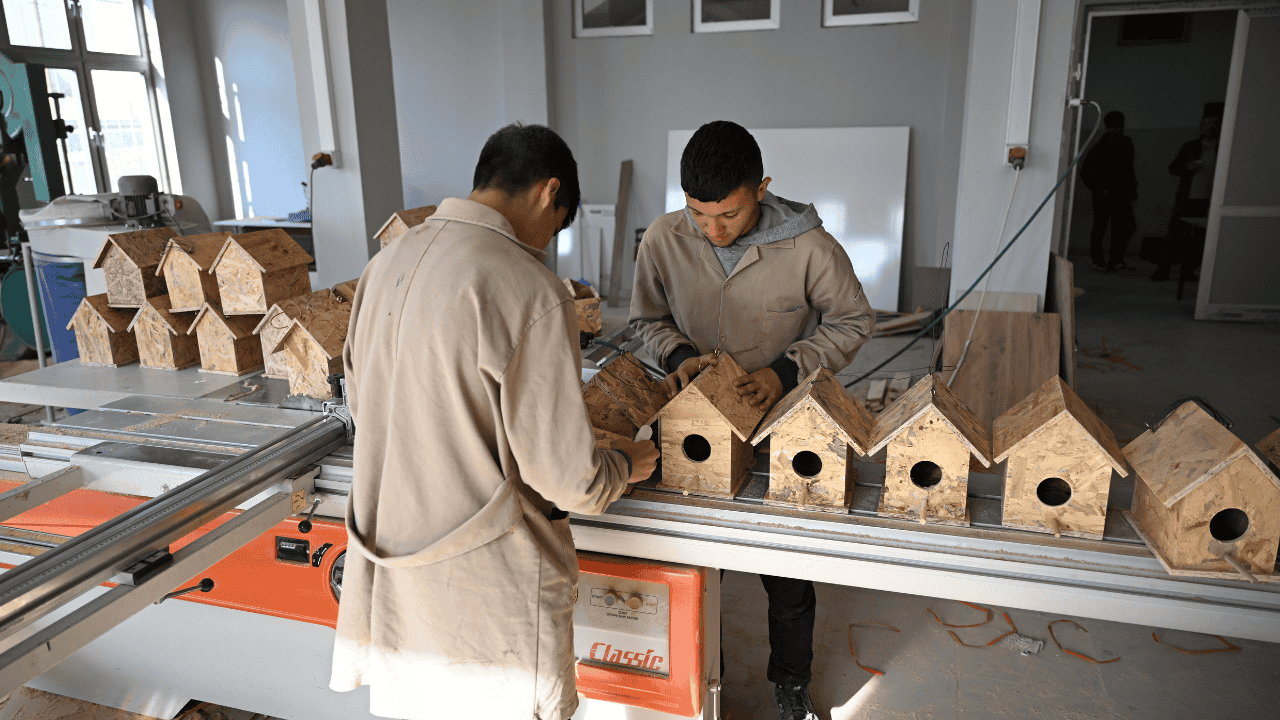 Kahramanmaraş’ta Depremde Hayatını Kaybedenlerin Ismi Kuş Evlerinde Yaşatılıyor (4)