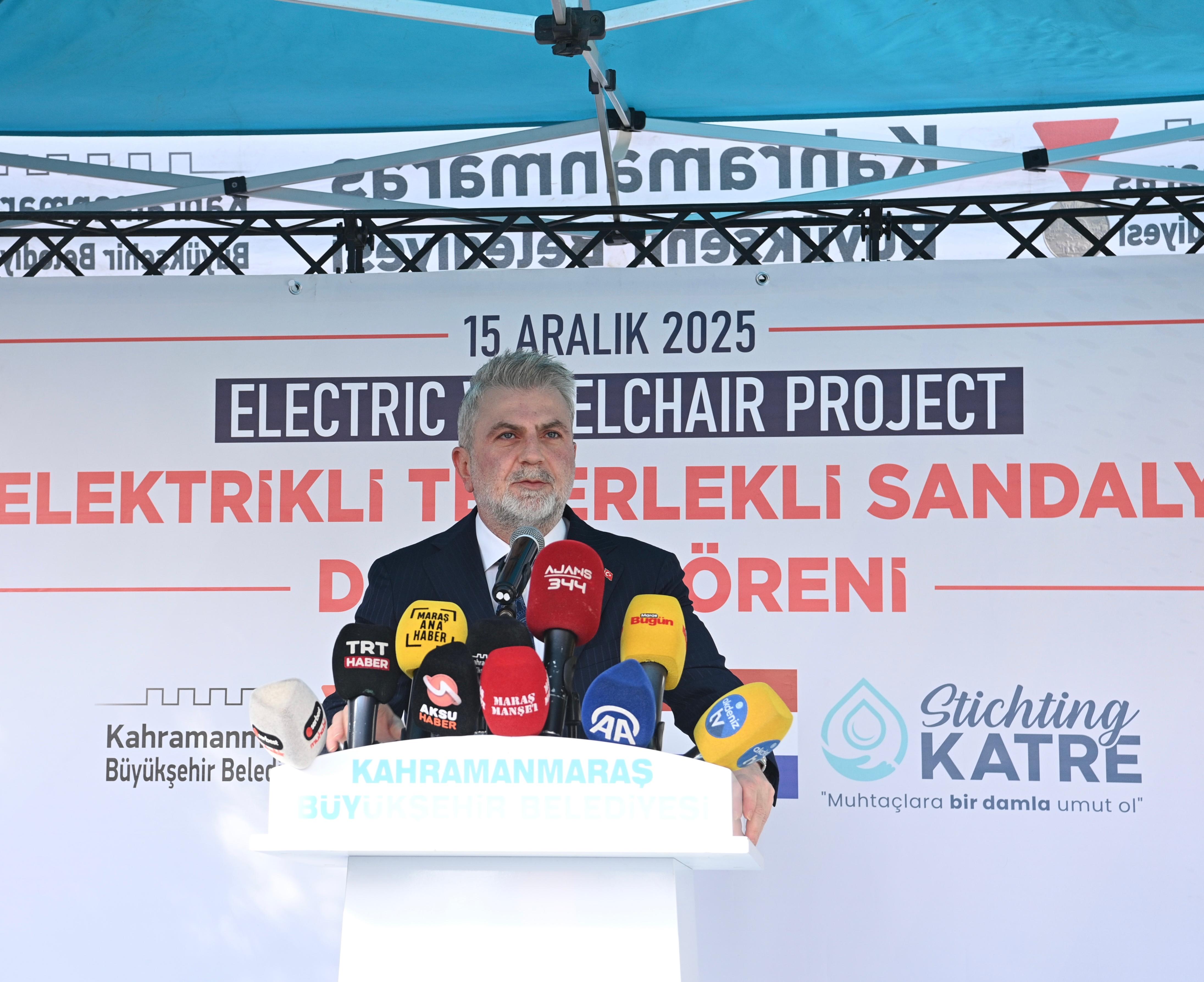 Kahramanmaraş’ta Engelliler İçin Tekerlekli Sandalye Dağıtıldı (1)-1