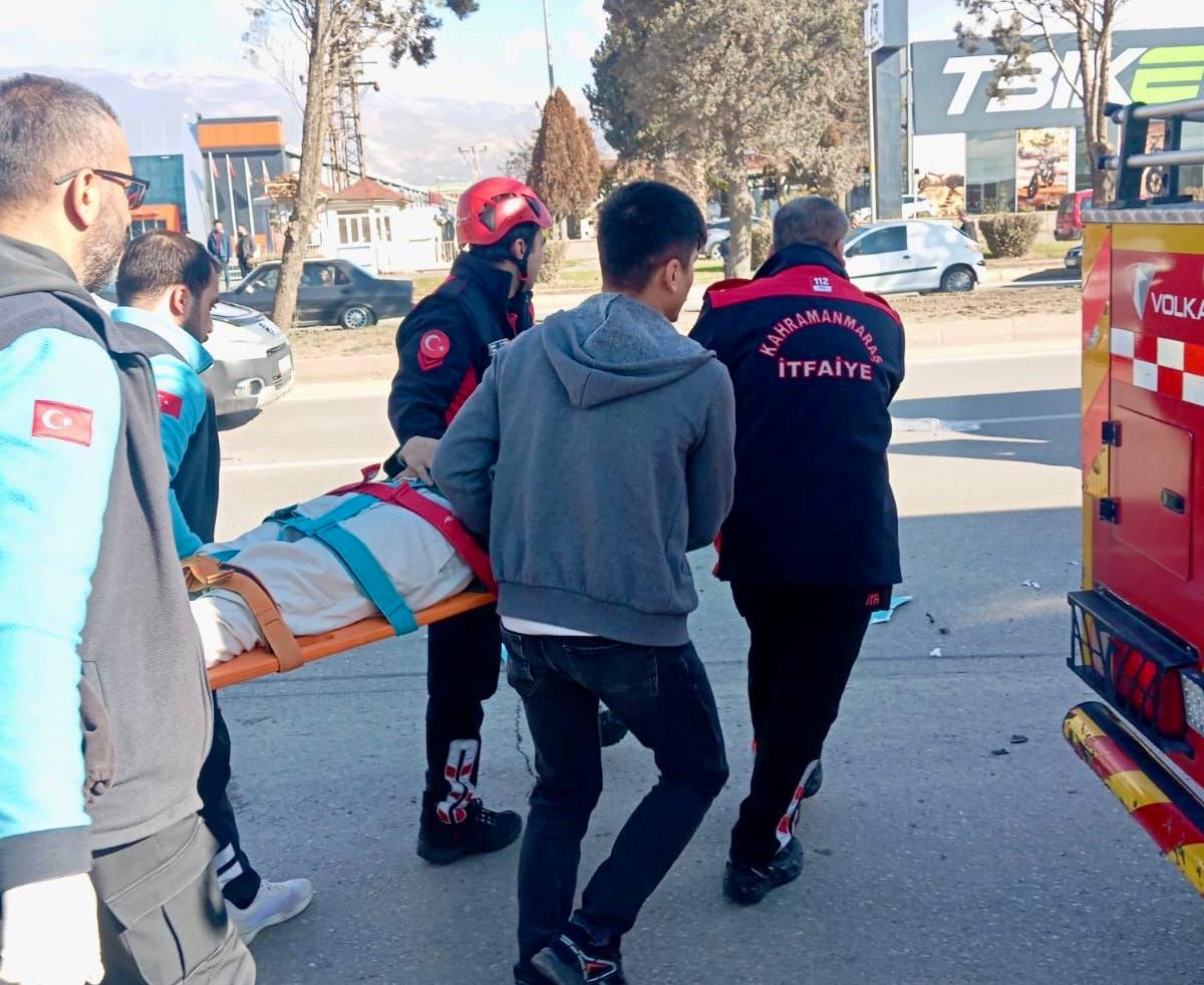 Kahramanmaraş’ta Feci Çarpışma! Otobüs Devrildi, 4 Ağır Yaralı Var (1)