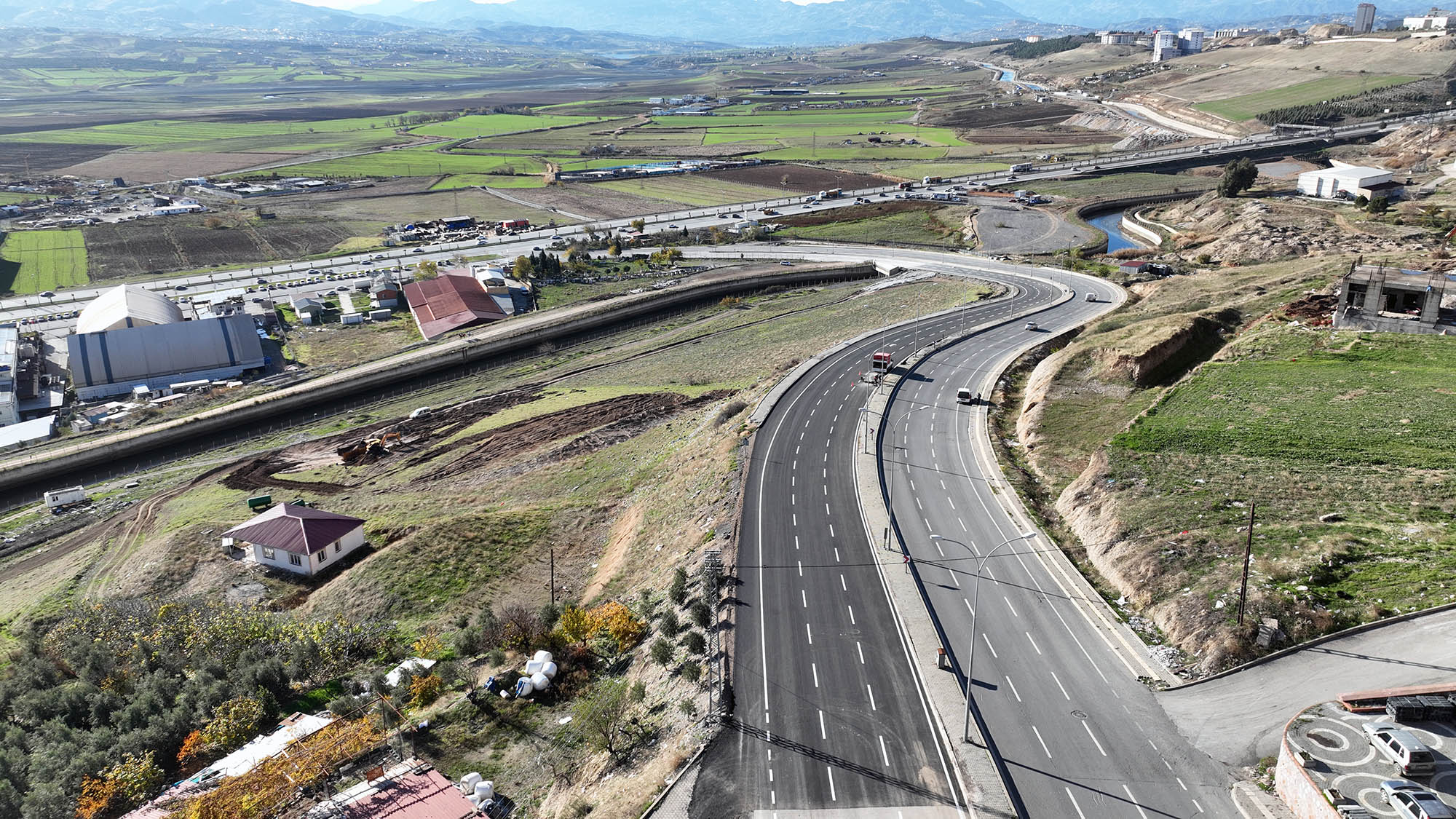 Kahramanmaraş’ta Kritik Güzergah Yeniden Trafiğe Açıldı (2)