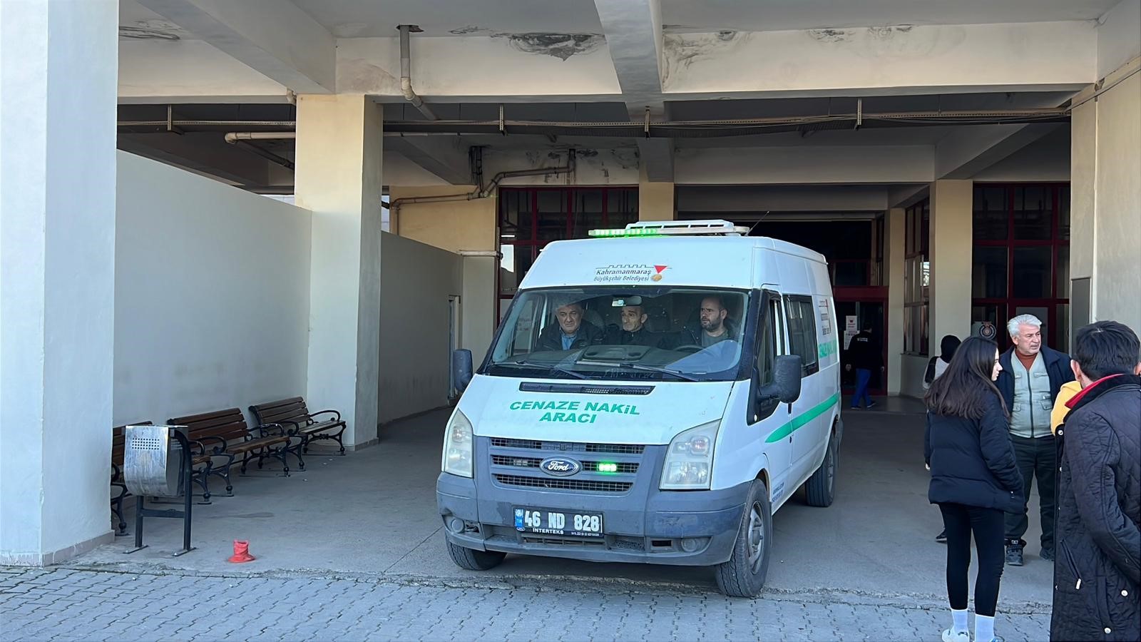 Kahramanmaraş'ta Otomobilinde Vurulan Genç Kız Toprağa Verildi (1)