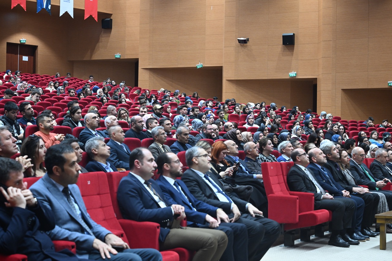 Kahramanmaraş’ta Türk Diline Dair Anlamlı Buluşma 2