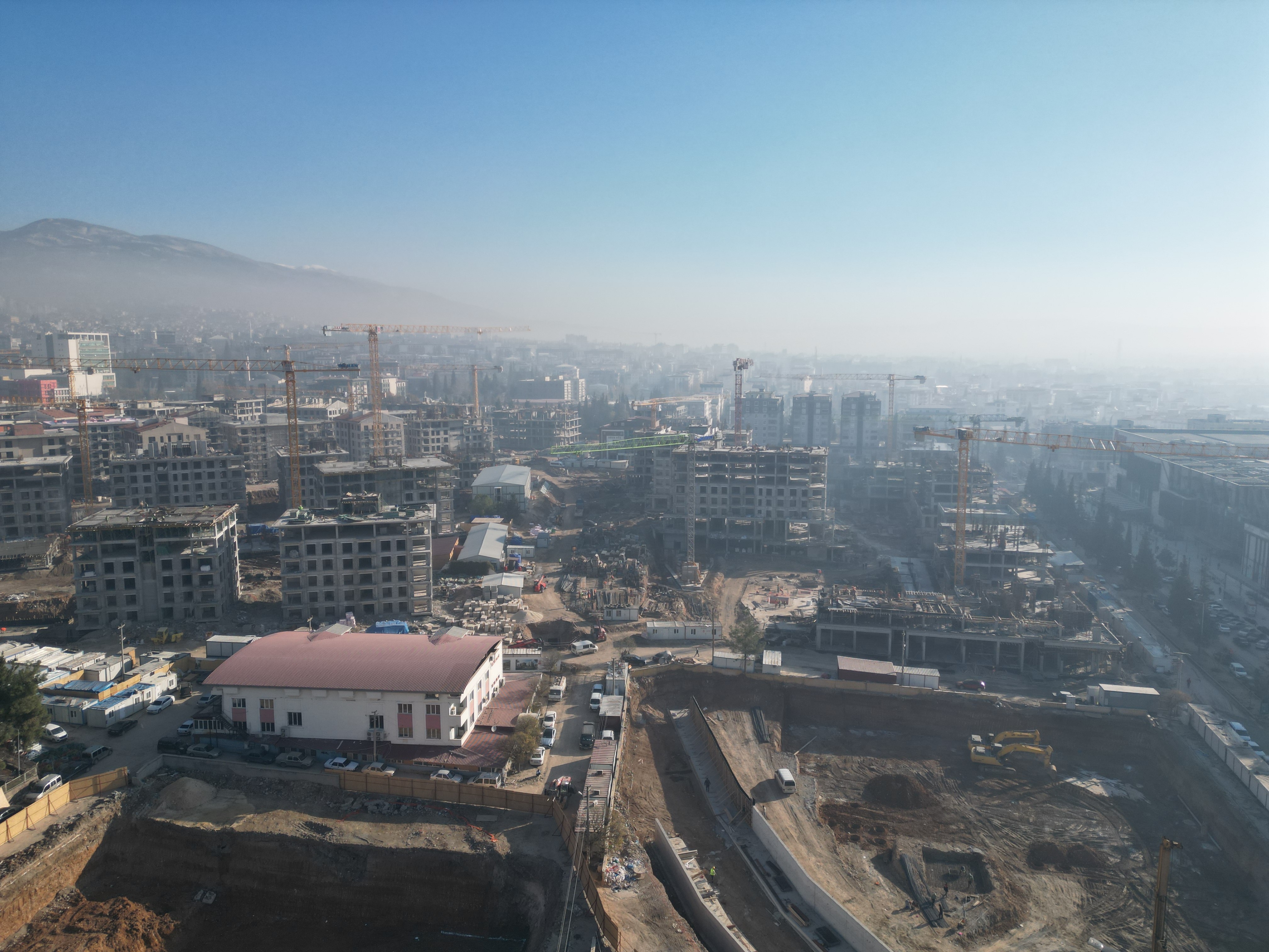 Kahramanmaraş’tan Bakan Kurum’a Tam Destek Şantiye Şefi Gibi Çalışıyor (1)