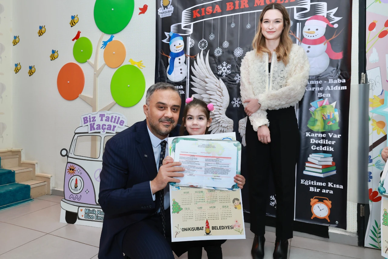 Başkan Toptaş’a Karne Gününde Miniklerden Doğum Günü Sürprizi! (8)