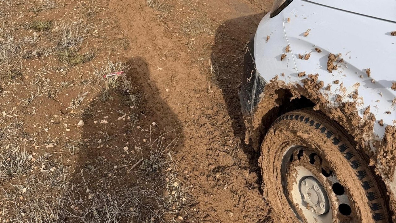 Elbistan’da Yol Sorunu Büyüyor Mahalle Sakinlerinden Tepki Yağdı (2)