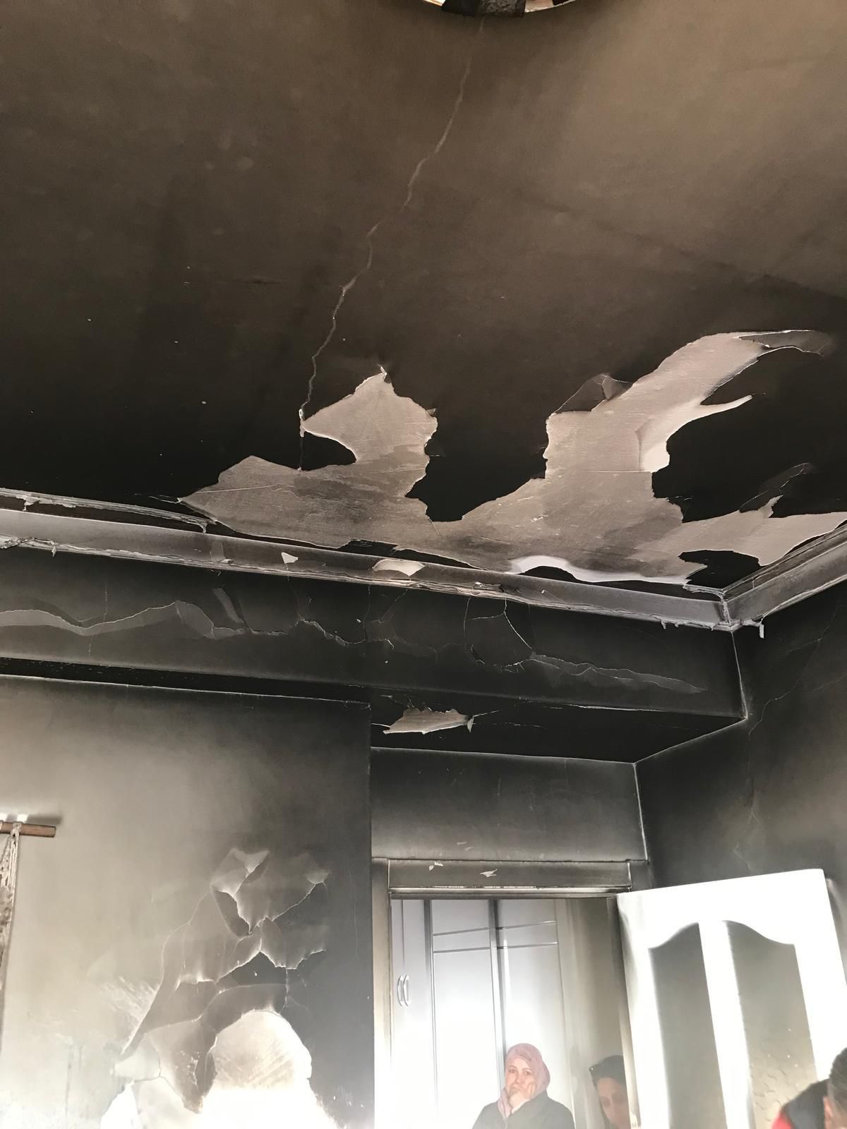 Kahramanmaraş Onikişubat’ta Ev Yangını Mahalleli Yangına Müdahale Etti1