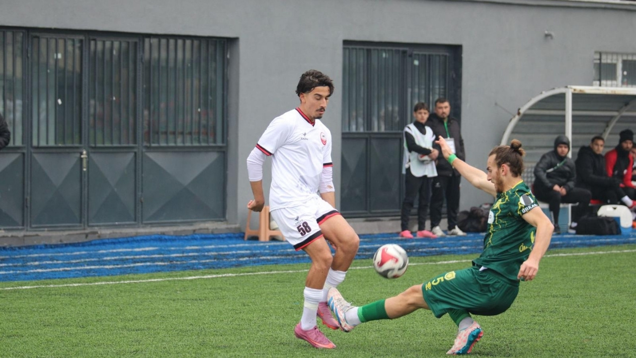 Kahramanmaraşspor Evinde Puan Kaybetti 1 1 Beraberlik (3)