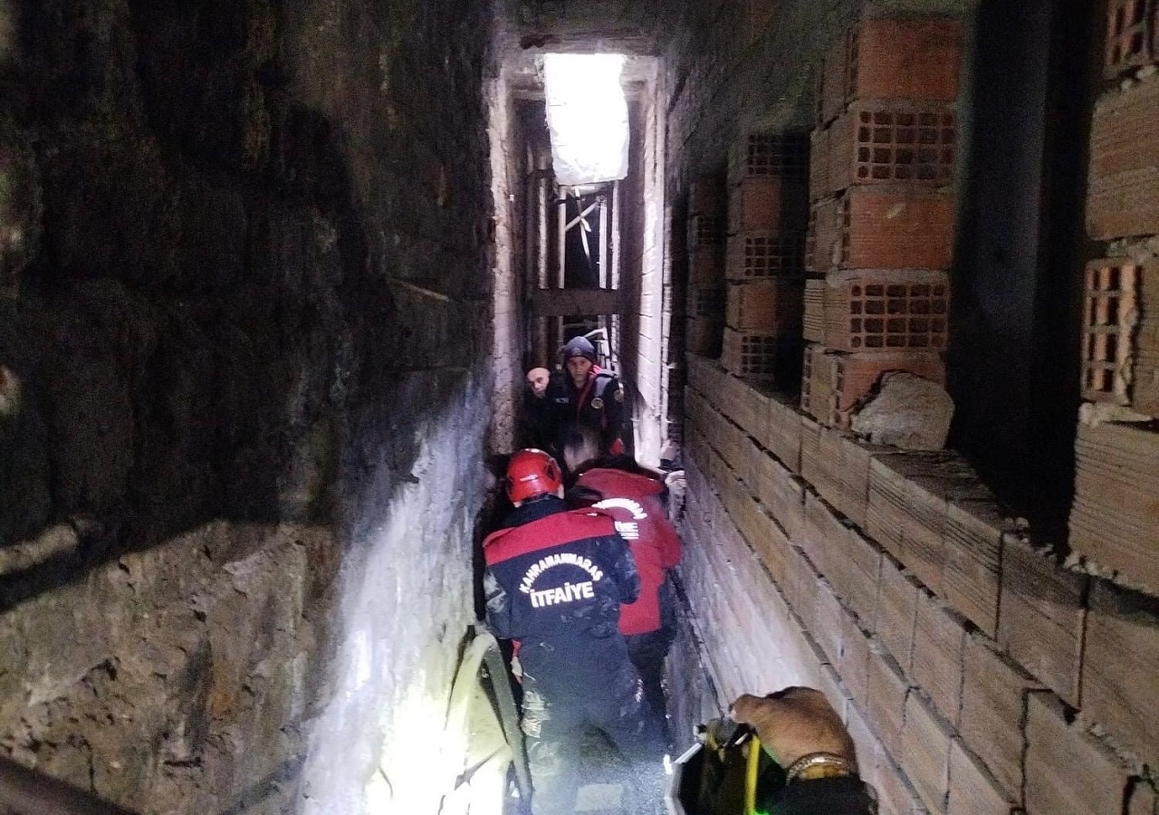 Kahramanmaraş’ta 11 Yaşındaki Çocuk Açık Mazgala Düştü (1)