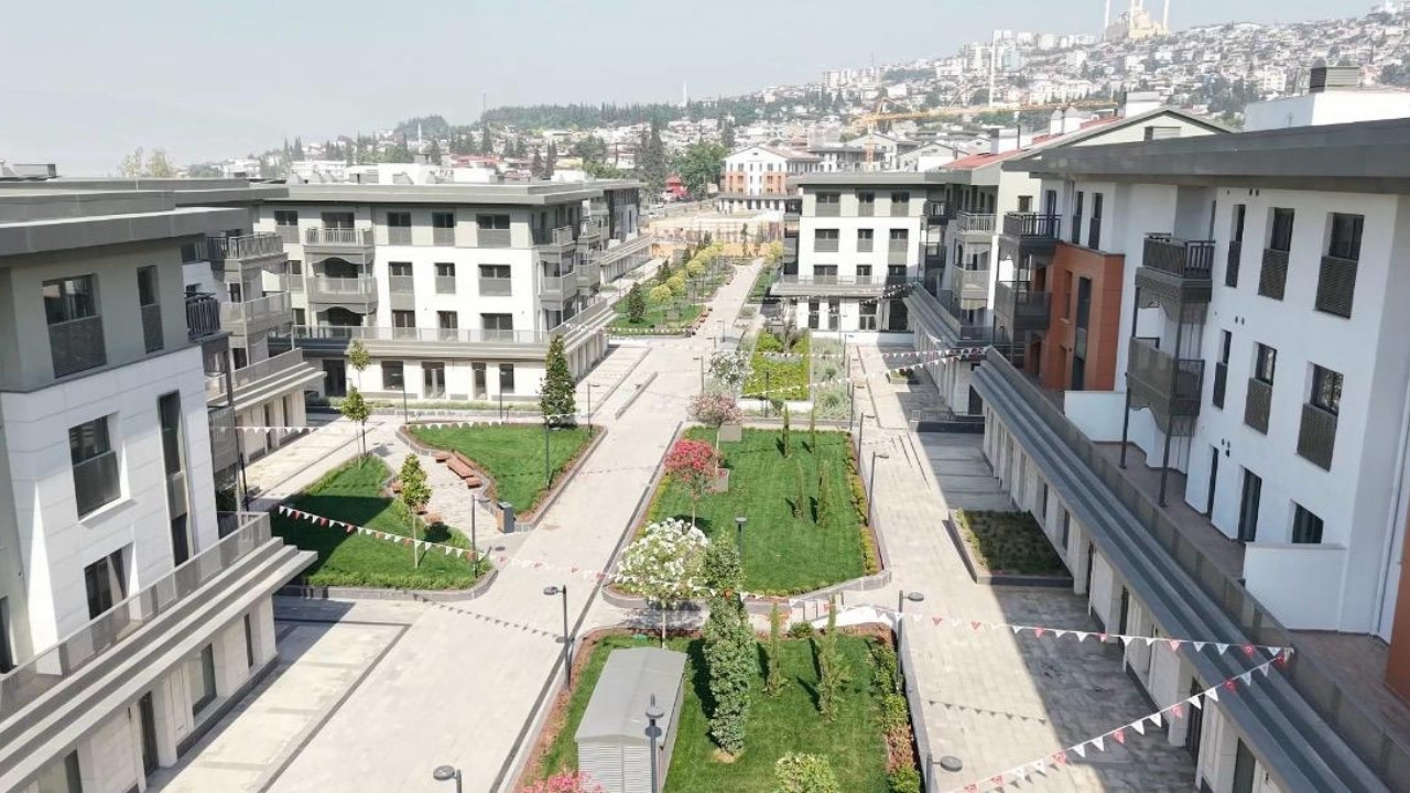 Kahramanmaraş’ta 73 Bin 956 Bağımsız Birim Depremzedelere Teslim Edildi (3)