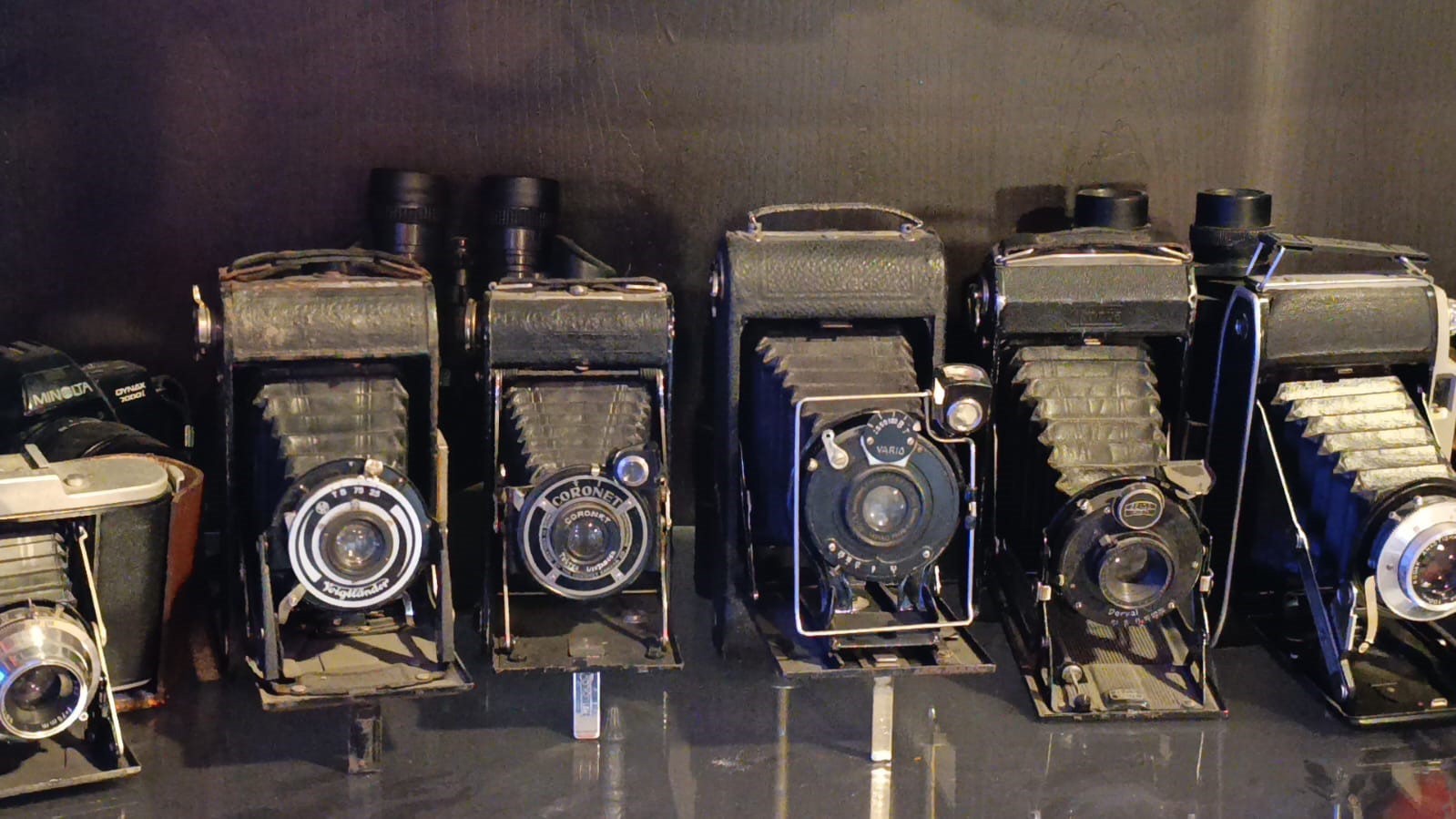 Kahramanmaraş’ta Bu Dükkâna “5 Dakika” Diye Giren Saatlerce Çıkamıyor (2)