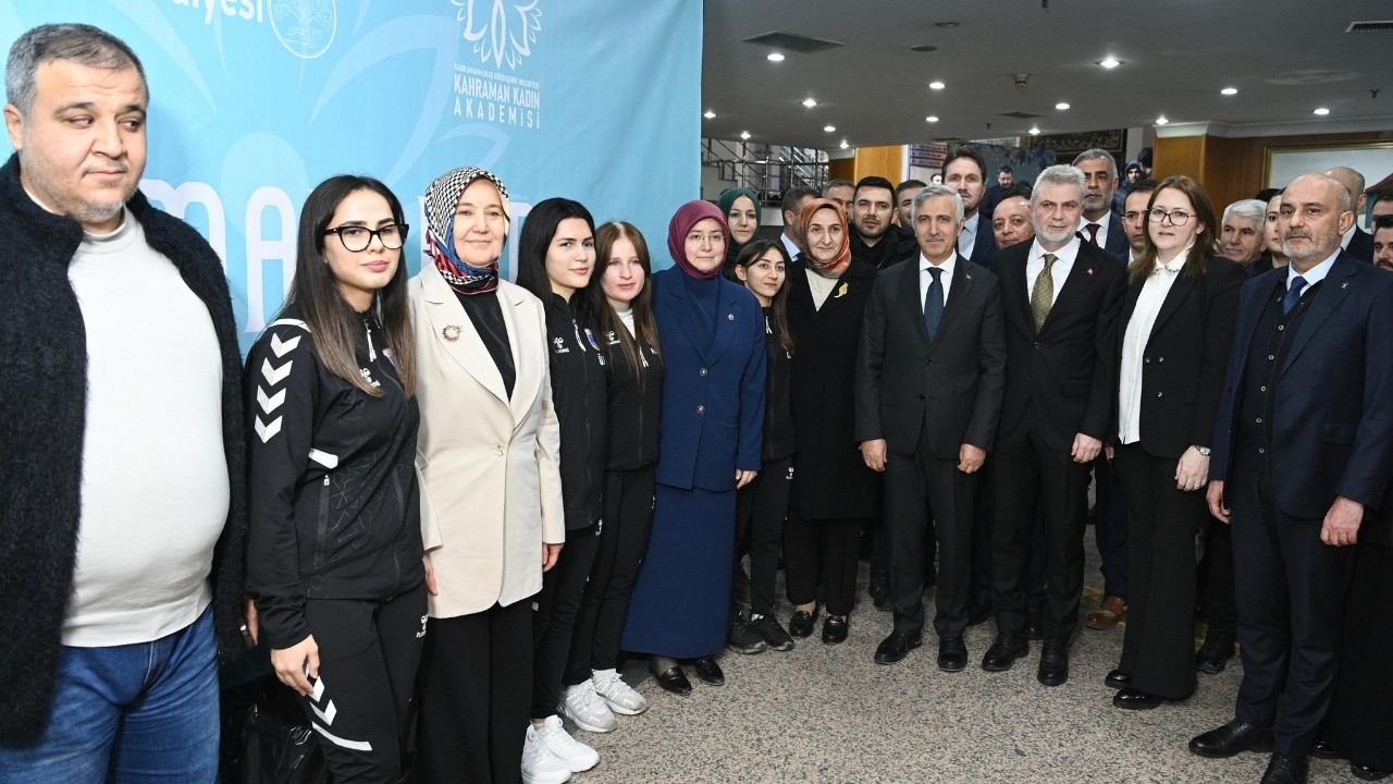 Kahramanmaraş’ta Kadınlara Özel Dijital Eğitim Modeli Tanıtıldı (1)-1