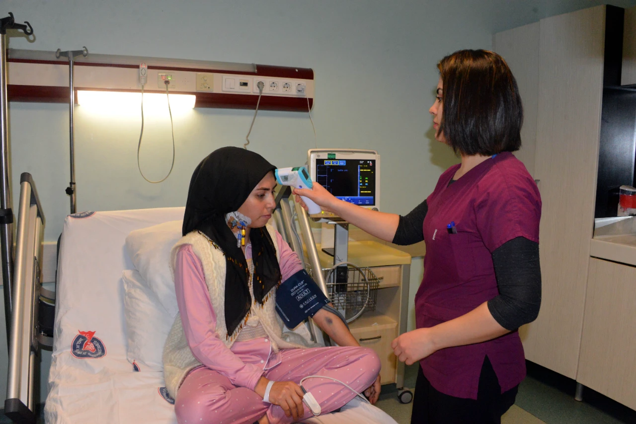 Kahramanmaraş'ta Kalbindeki Delik 4 Santimdi, Yine De 2 Çocuk Doğurdu! (5)