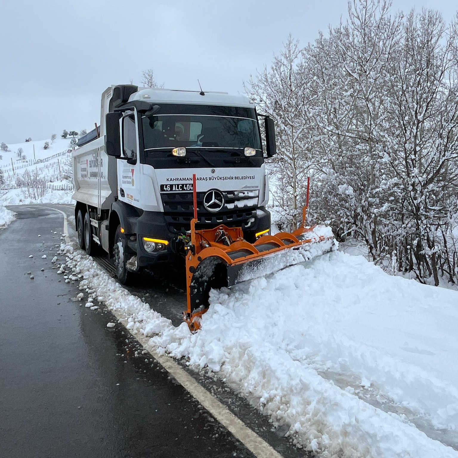 Kahramanmaraş’ta Karla Mücadele Ekipler Şehirden Kırsala Koşuyor (2)