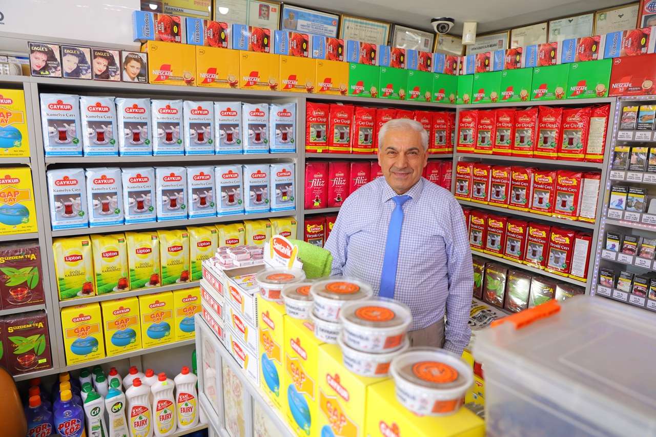 Kahramanmaraş'ta Ramazan Amca’nın Marketi 39 Yıldır Göz Kamaştırıyor (5)