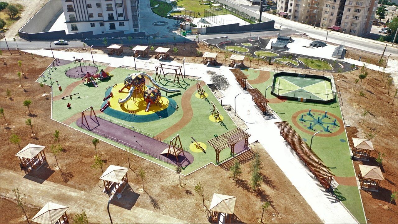Kahramanmaraş'ta belediye park mobilyası ve oyun grubu alacak