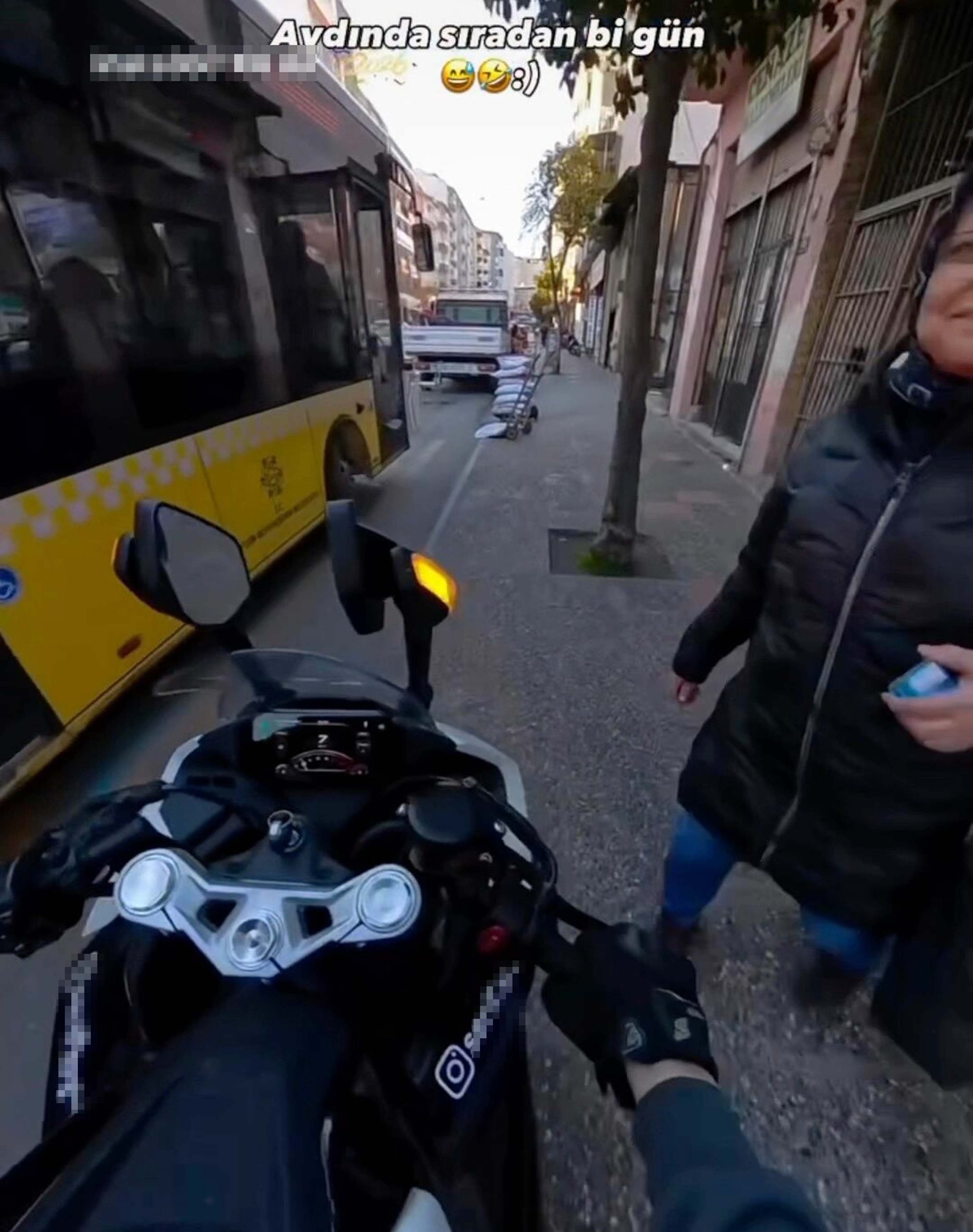 Trafiği Tehlikeye Atıp Paylaşan Motosiklet Sürücüsüne 21 Bin Tl Ceza Ve Ehliyet Iptali3