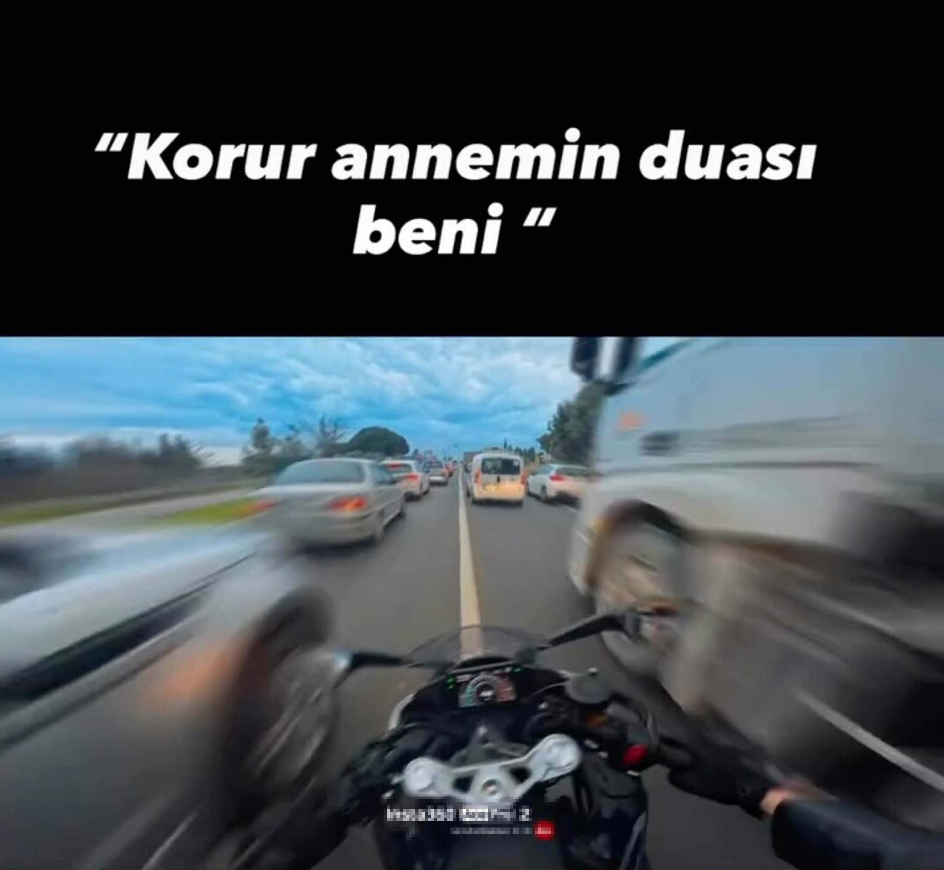 Trafiği Tehlikeye Atıp Paylaşan Motosiklet Sürücüsüne 21 Bin Tl Ceza Ve Ehliyet Iptali4