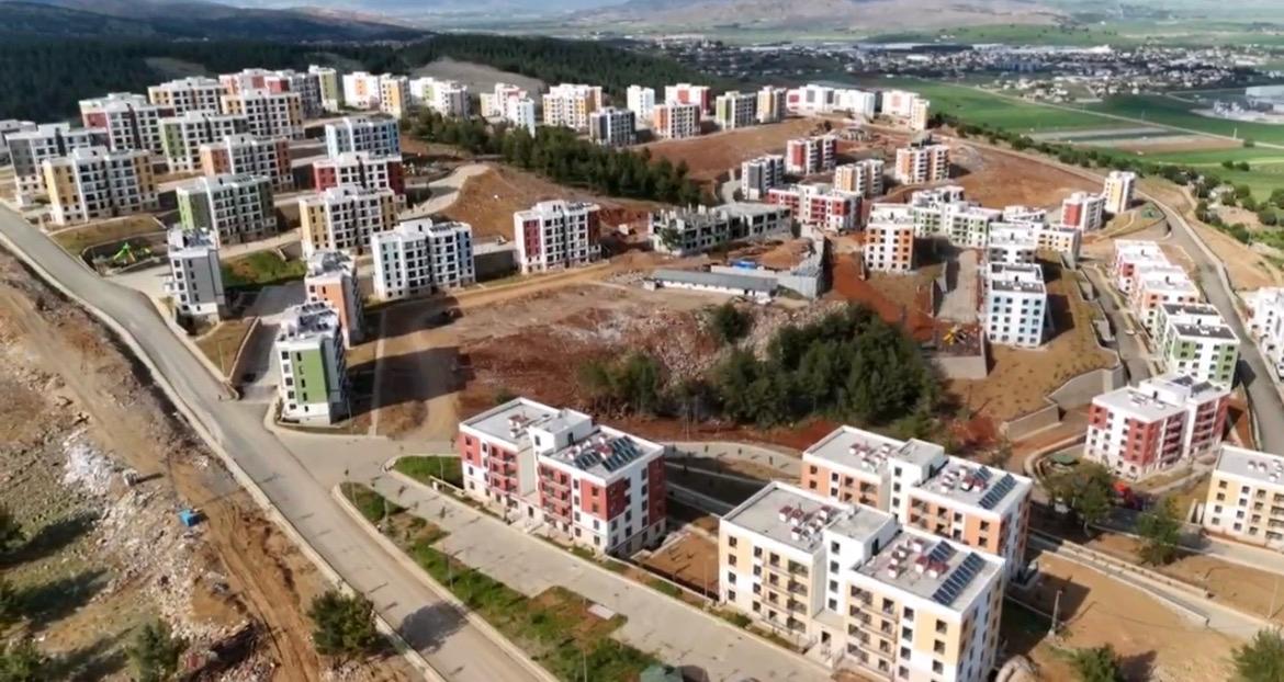 Türkoğlu’nda 3 Bin 844 Kalıcı Konut Hak Sahiplerine Teslim Edildi (2)