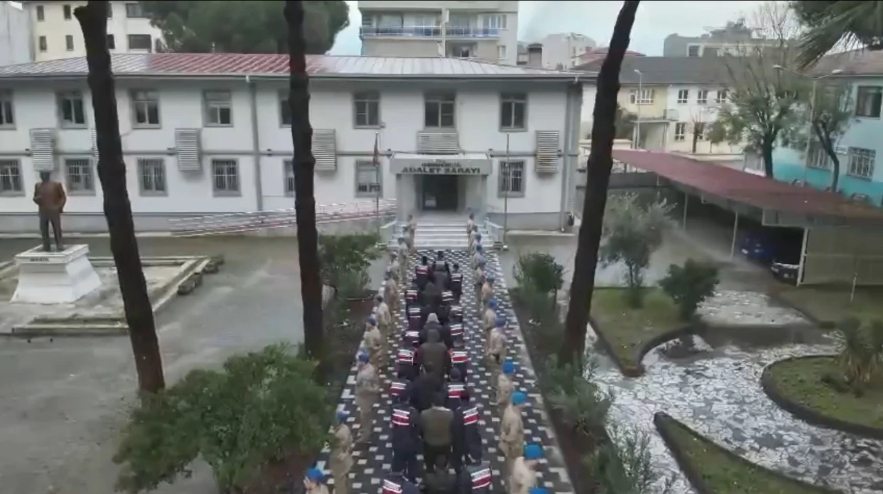 12 Ilde 15 Organize Suç Örgütüne Operasyon 61 Tutuklama (3)