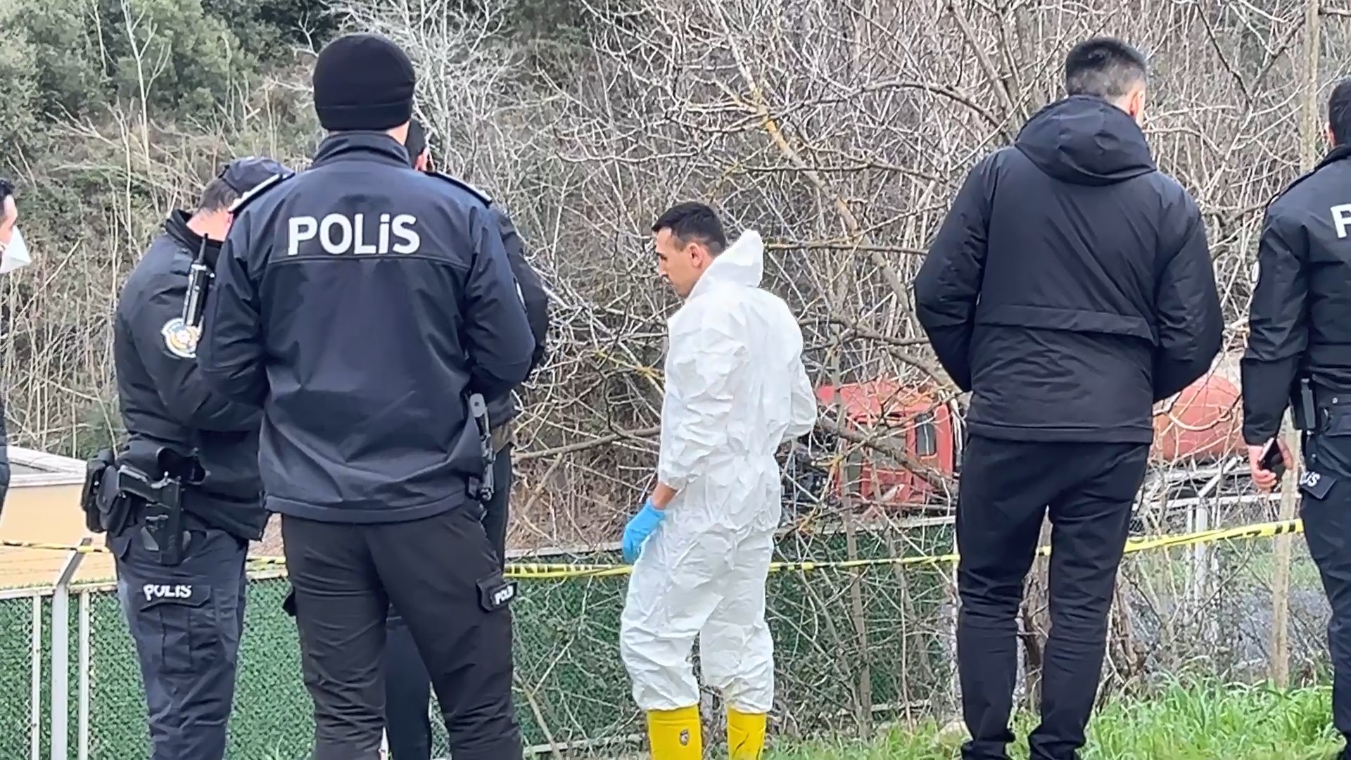 Ağaçlık Alanda Erkek Cansız Bedeni Bulundu