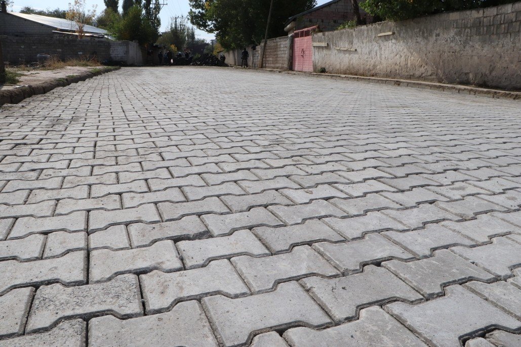 Andırın İlçesinde Parke ve Bordür Yapım İşi İhale Edilecektir