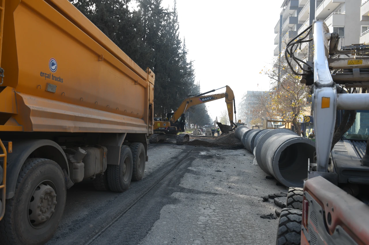 Başkan Fırat Görgel Altyapı Yapılan Yerlerde 50 Yıl Sorun Yaşanmayacak (11)
