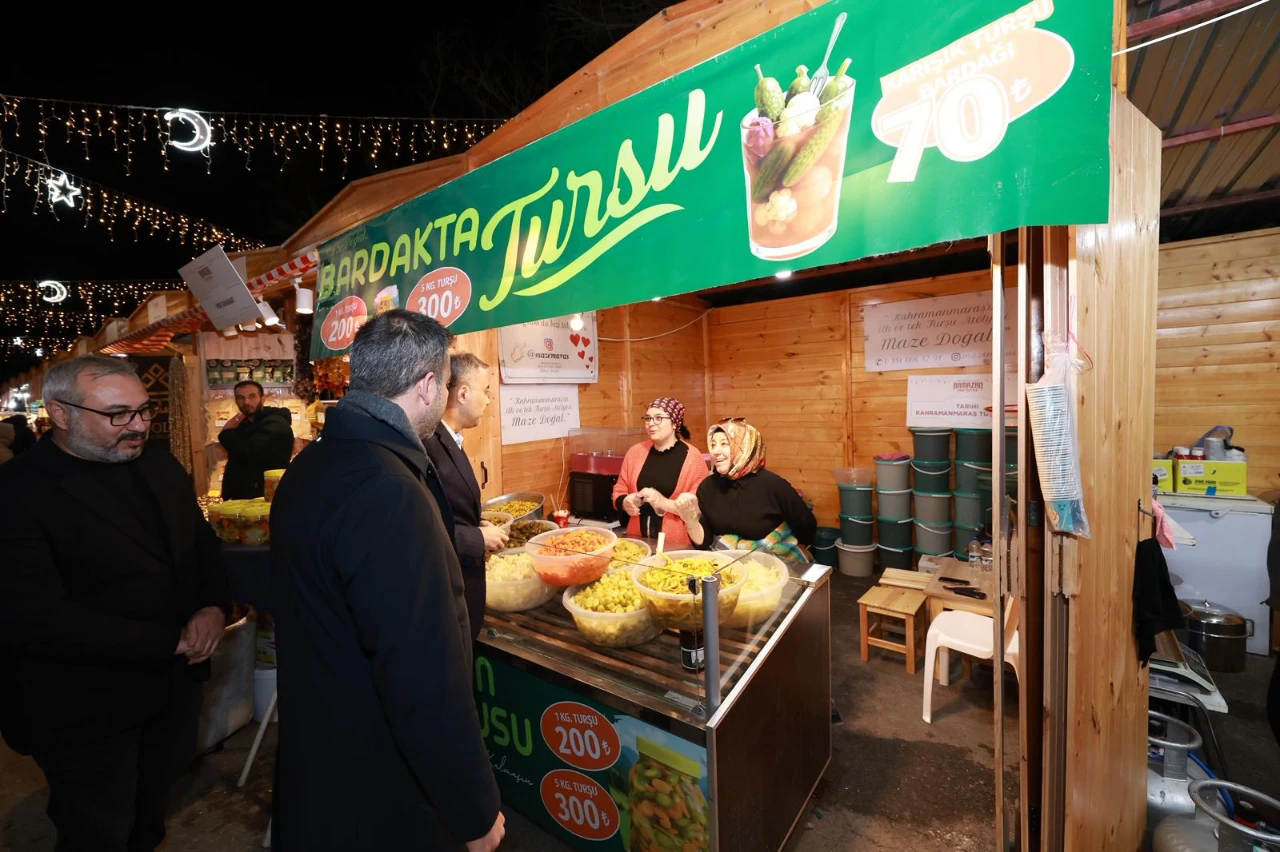 Başkan Toptaş, Ramazan’ın Bereketini Vatandaşlarla Paylaştı (7)