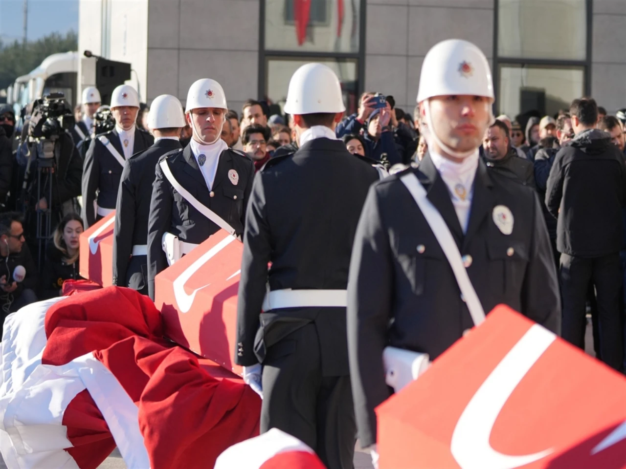 Çatışmada Şehit Olan Polislerin Faillerine Beraat Kararı Verildi (5)