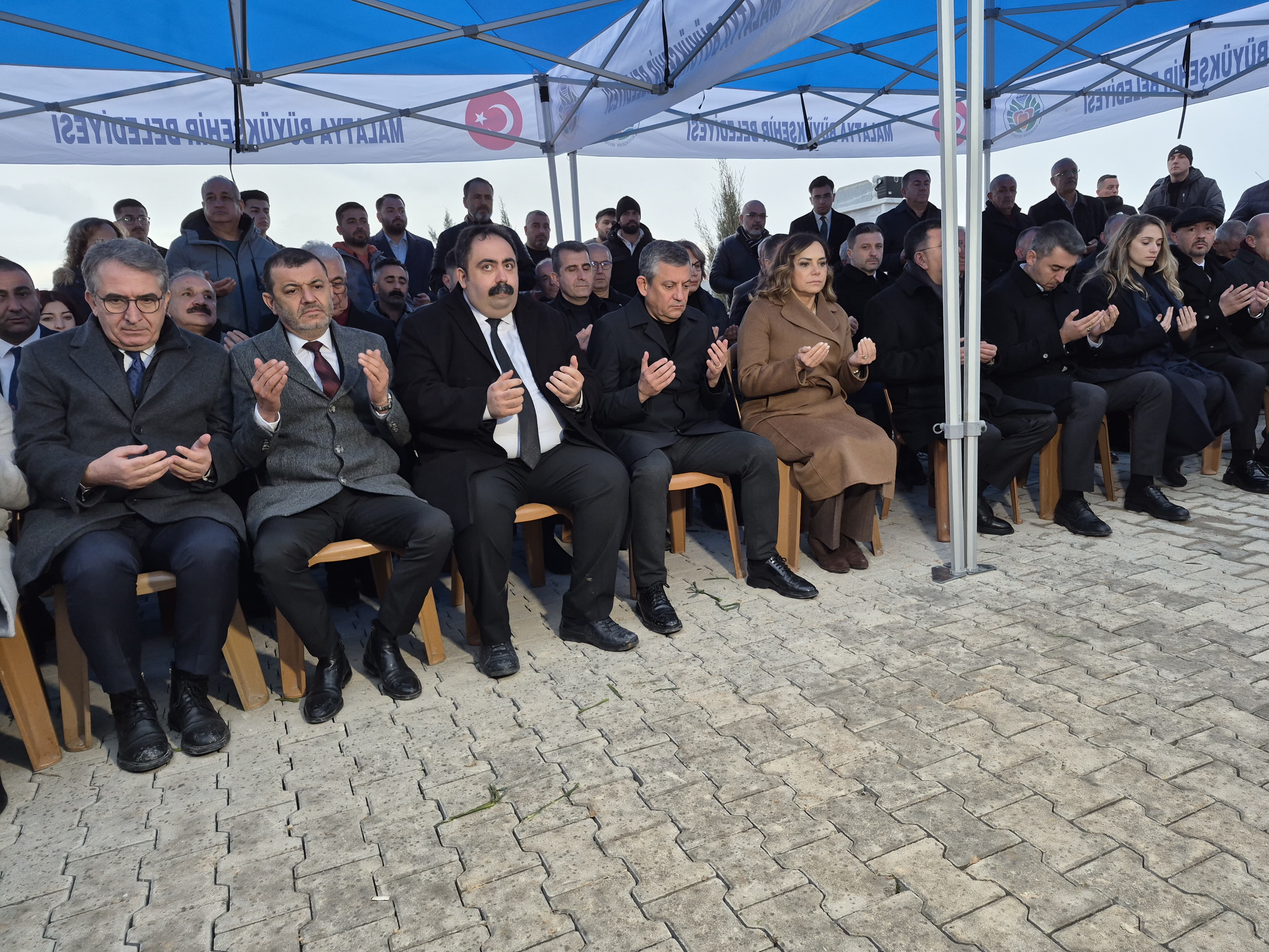 Chp Lideri Özgür Özel Evlerin Borcu Silinsin, Halka Helal Olsun4