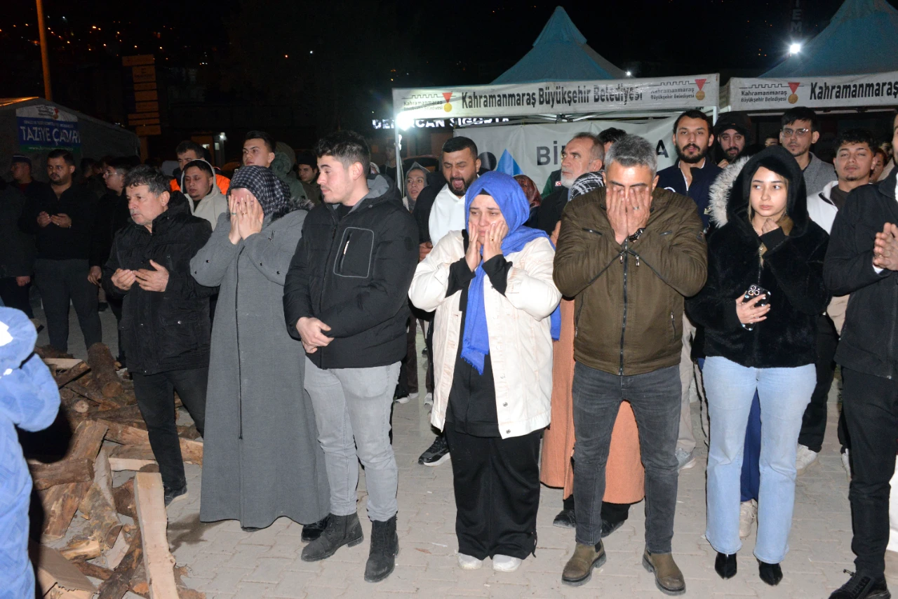 Ebrar Siteleri'nde 6 Şubat Anmasında Duygusal Anlar (11)