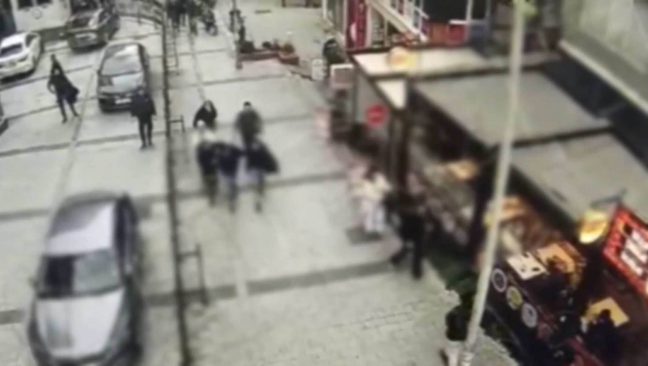 I S T A N B U L A R A N A N H U K U M L U Y A P A Y Z E K A Y L A 1184601 351950