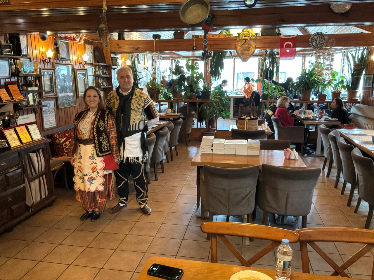 İstanbul’da 12 Yıllık Gelenek Tirşik Günü Kahramanmaraşlıları İstiklal’de Buluşturdu (14)