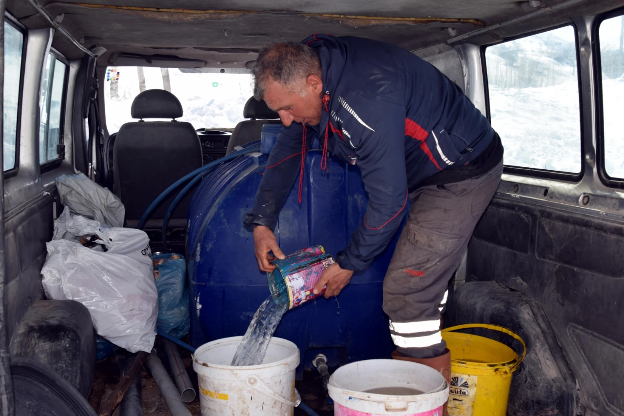 İstanbul’u Bırakıp Köyüne Döndü, Sürüsünü 680’E Çıkardı (8)