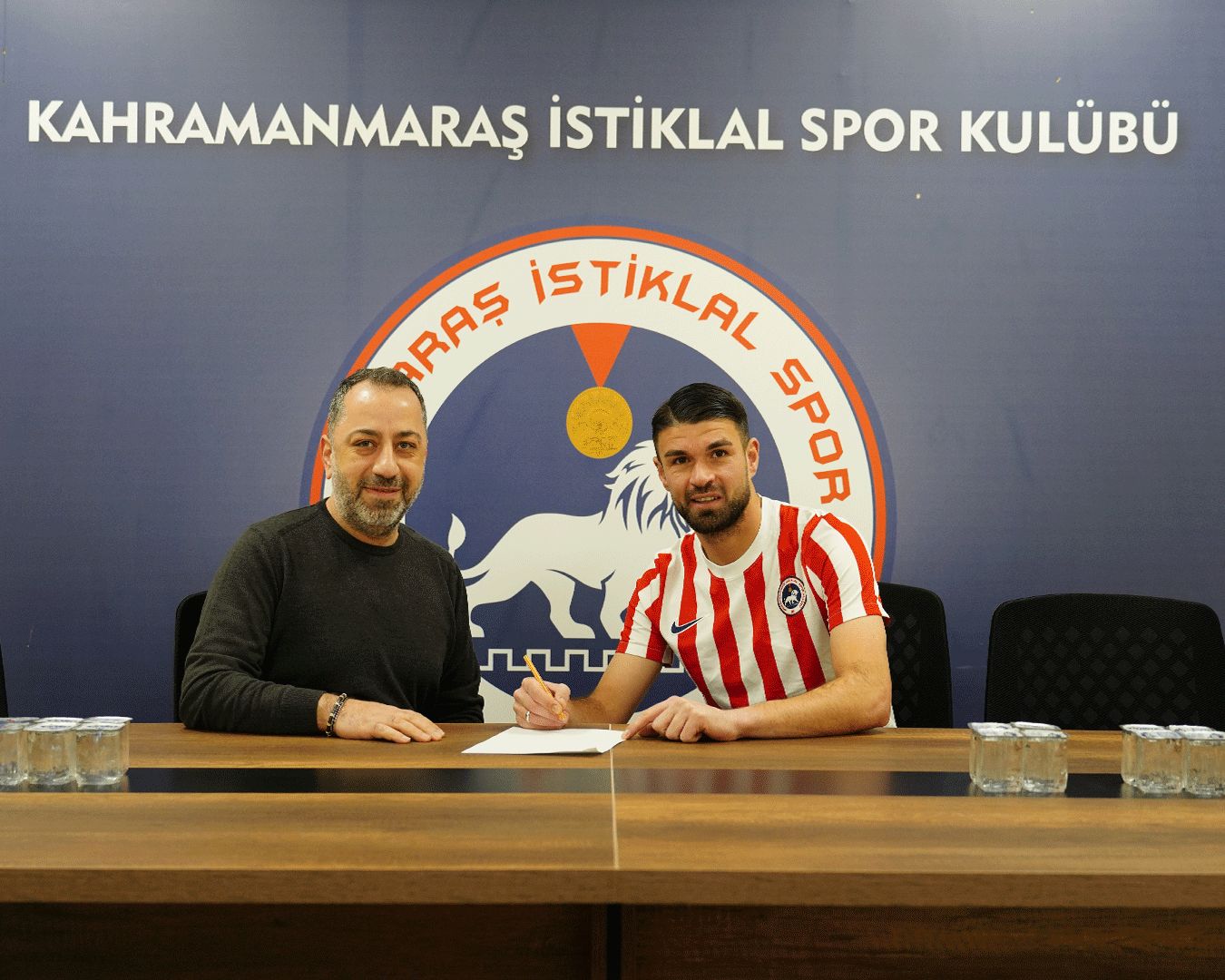 Kahramanmaraş İstiklalspor 3 Oyuncuyu Kadrosuna Kattı (3)