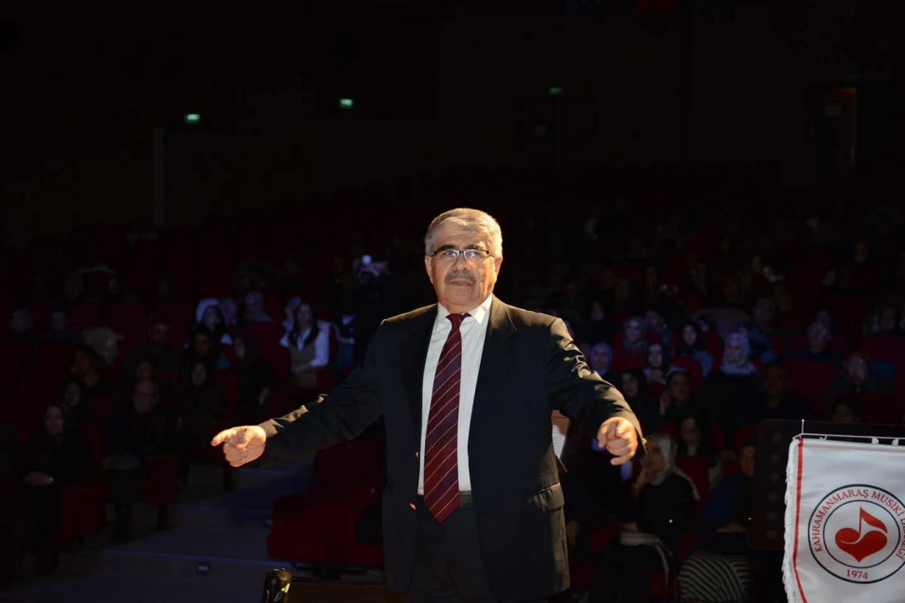 Kahramanmaraş Musîki Derneği’nden “İstanbul Şarkıları” Konseri (4)