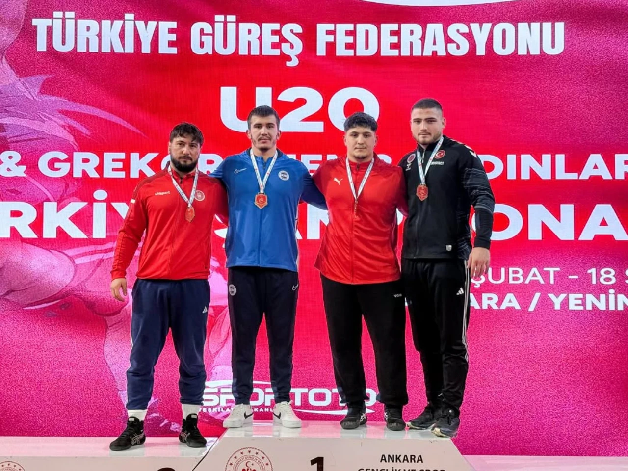 Kahramanmaraş Sporcuları, Güreş Şampiyonası’nda Madalyaları Topladı (5)