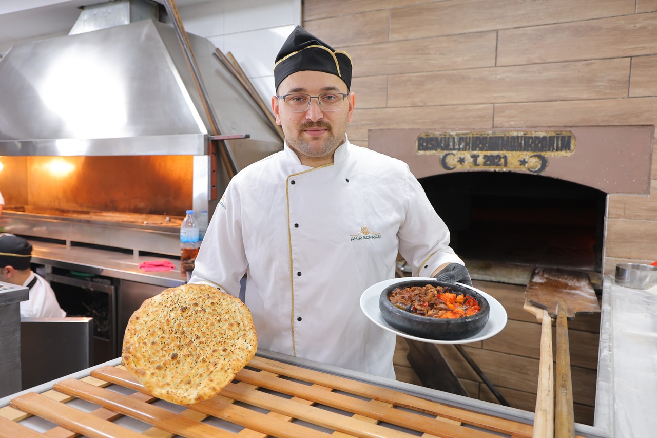 Kahramanmaraş’ın Geleneksel Yemeği Eli Böğründe, Kuzu Etiyle Lezzet Zirvesinde (3)